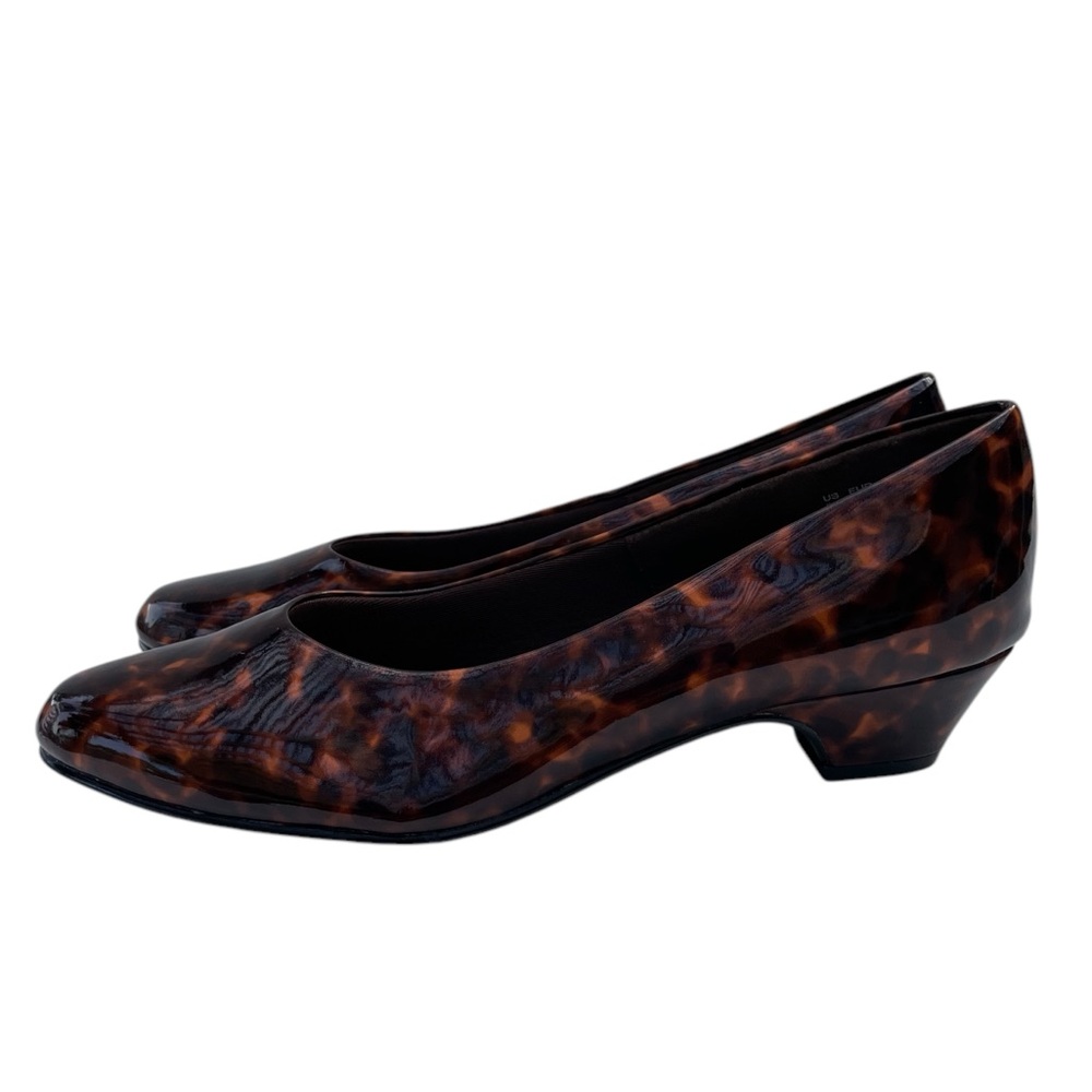 Soft Style Tortoiseshell Patent Leather Kitten Heels Pumps Size 8